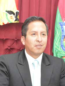 Dr. Antonio Condori Huanca