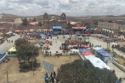 TED La Paz lleva la feria “Octubre, mes de las democracias” a la plaza central del municipio de Laja